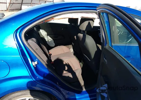 2020 Chevrolet Sonic Fwd Lt from USA, damaged, VIN 1G1JD5SB0L4121878